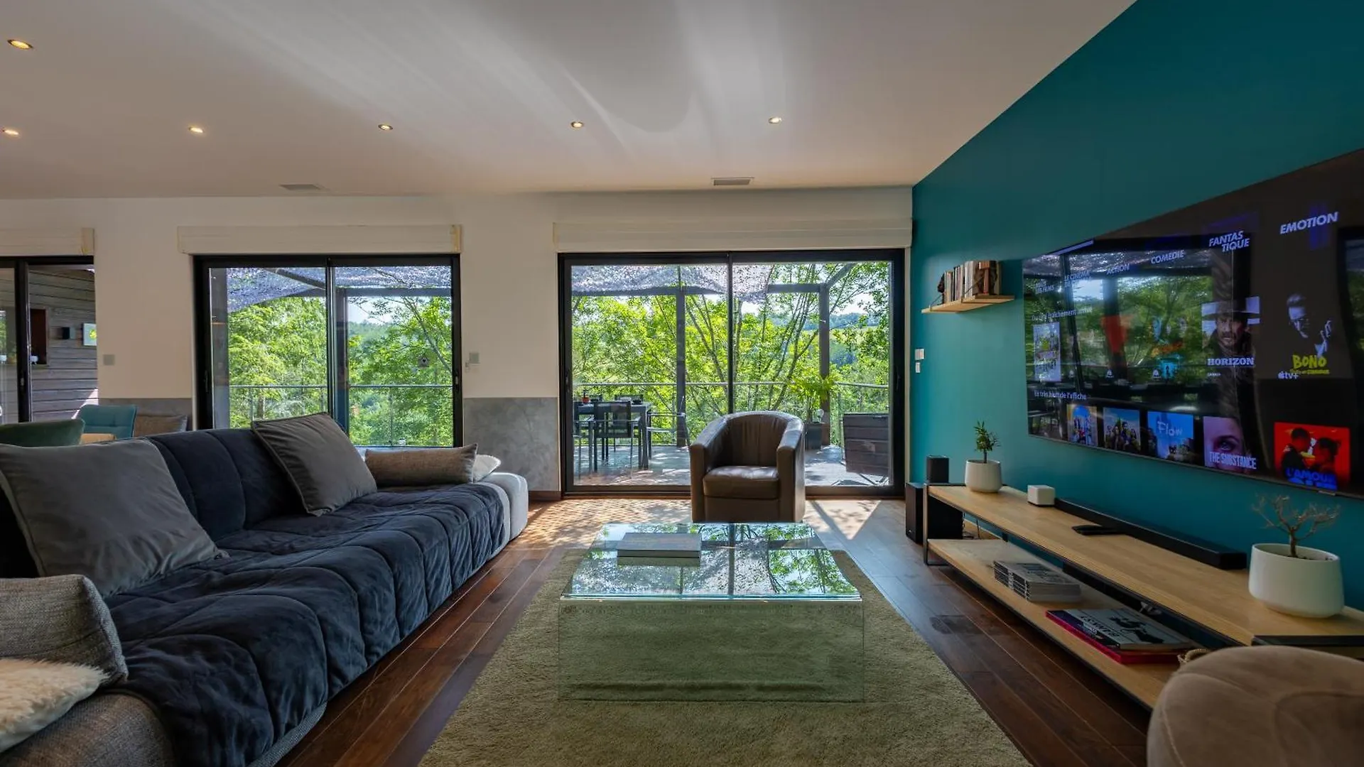 L'Eden - Maison D'Architecte, Climatisee, Piscine, Home Cinema كاسْتْرْ بيت للعطل